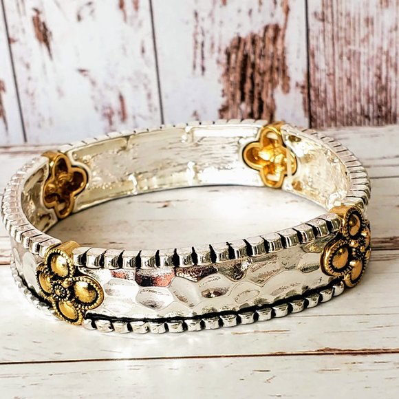 Jewelry - 2-Tone Southwestern Boho Bracelet